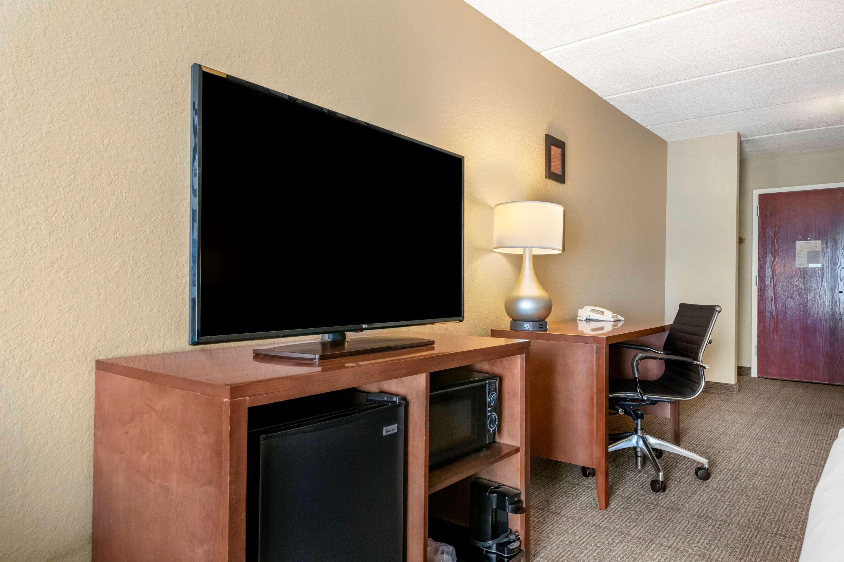 Comfort Inn & Suites Orlando North Sanford Esterno foto