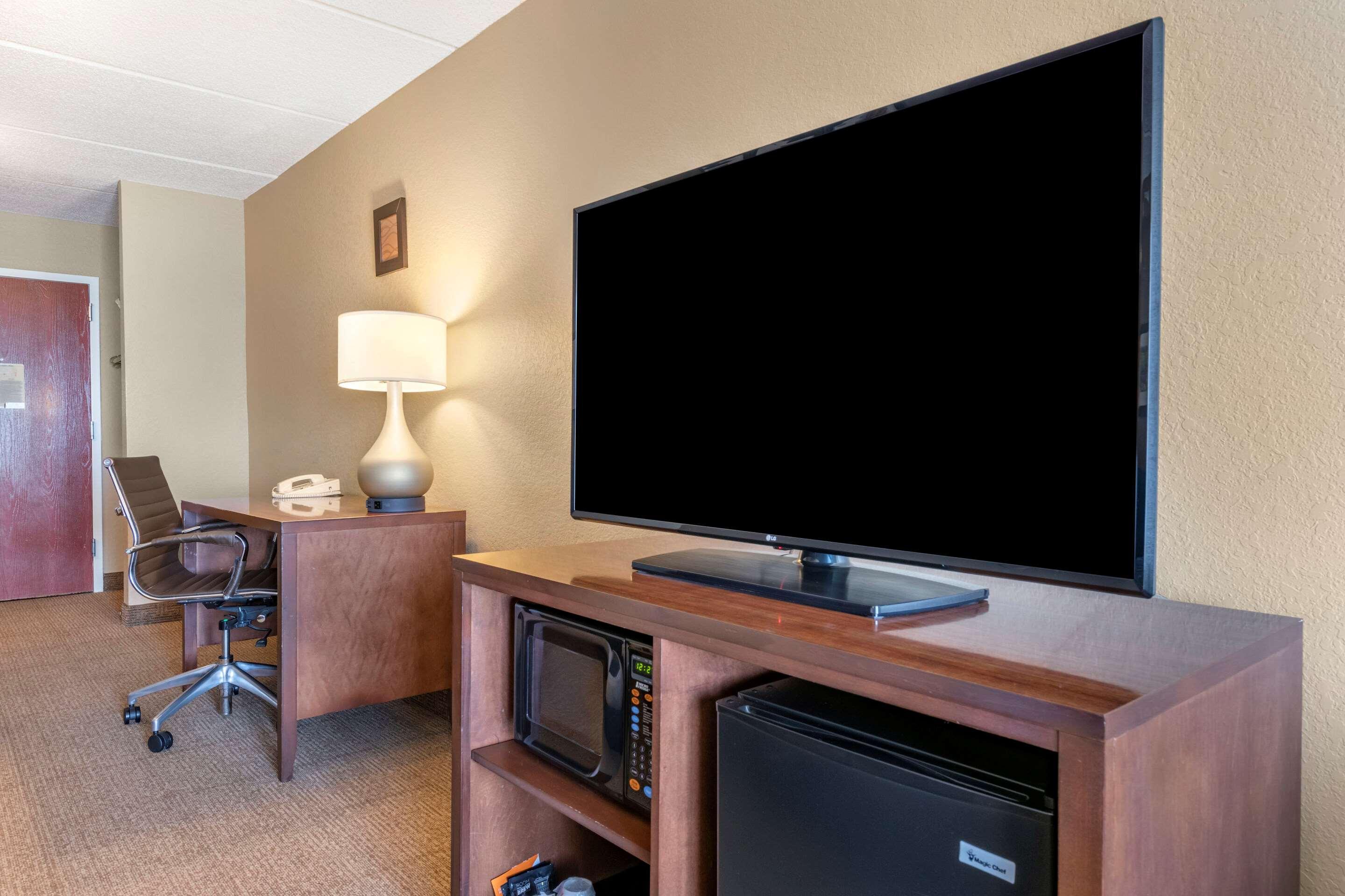 Comfort Inn & Suites Orlando North Sanford Esterno foto