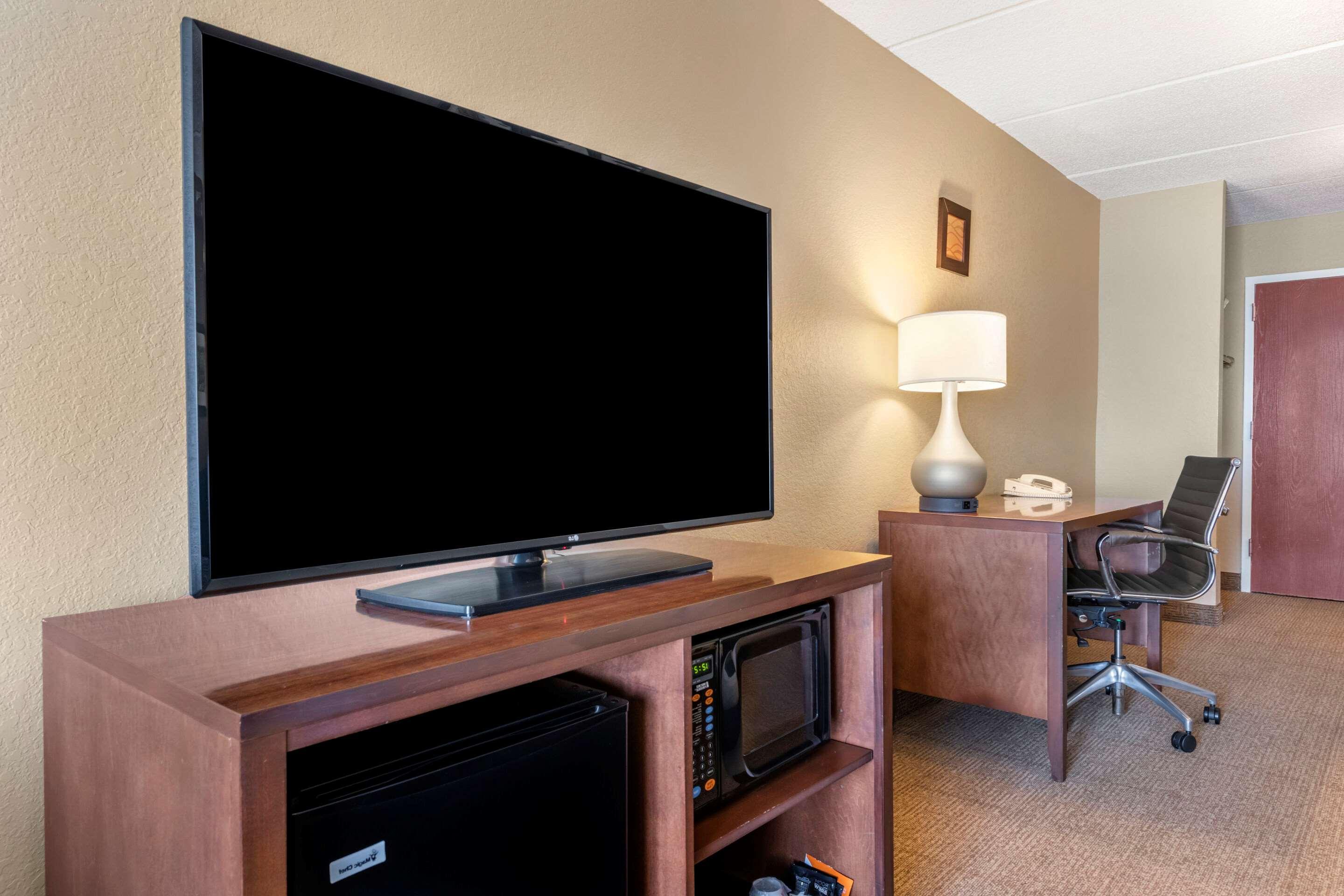 Comfort Inn & Suites Orlando North Sanford Esterno foto