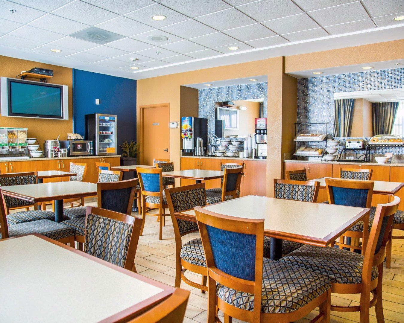 Comfort Inn & Suites Orlando North Sanford Esterno foto