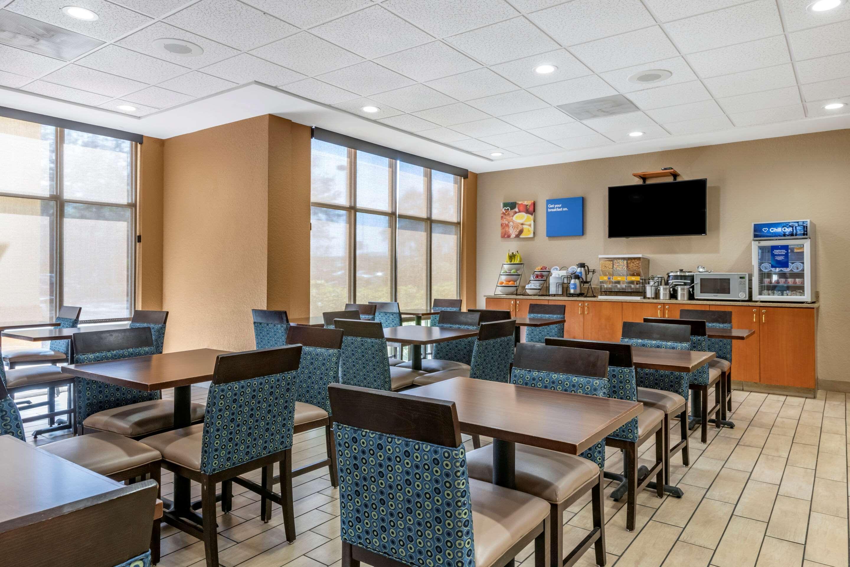 Comfort Inn & Suites Orlando North Sanford Esterno foto