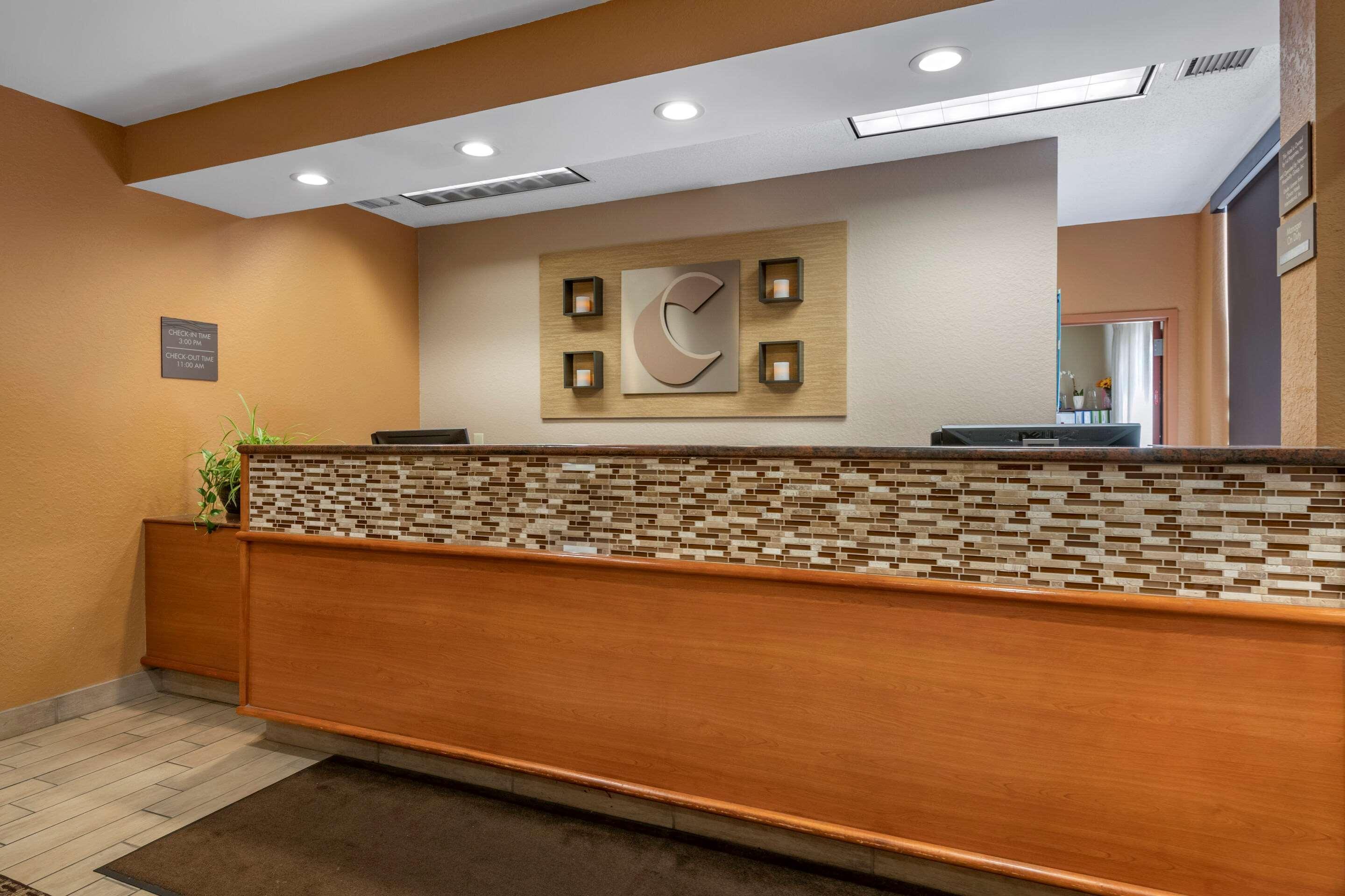 Comfort Inn & Suites Orlando North Sanford Esterno foto